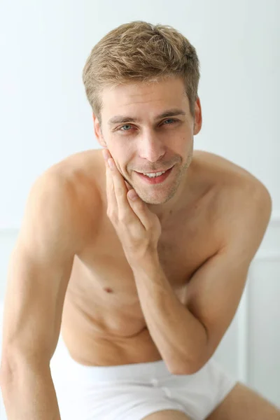 Handsome Guy Bathroom — Stock Photo, Image