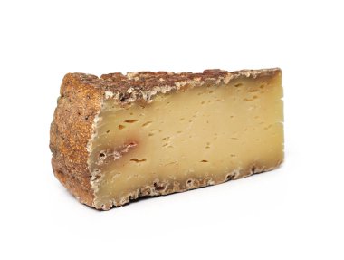 İzole edilmiş. Beyaz arkaplanda peynir