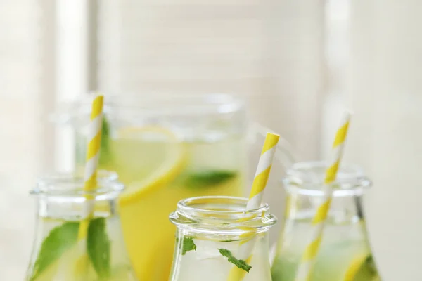 Limonada Bebida Refrescante Mesa — Fotografia de Stock