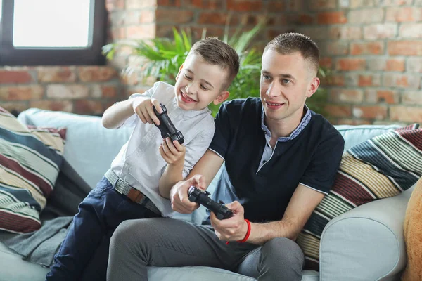 Dad His Son Home — Stock Photo, Image