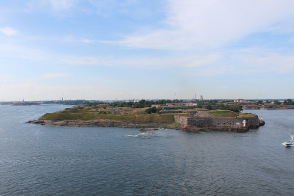 Suomenlinna, until 1918 Viapori (Finnish), or Sveaborg (Swedish).