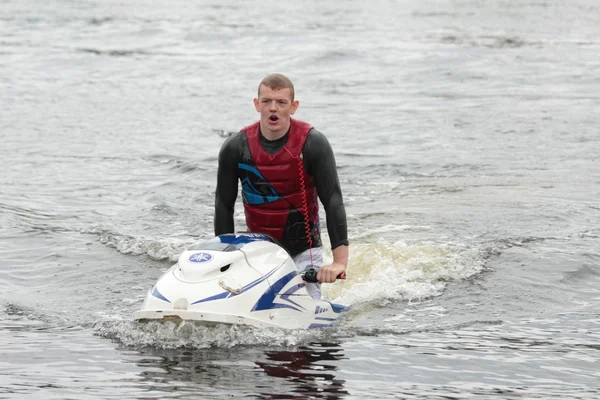 A man on the jet ski. — Stock Photo, Image