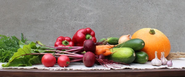 Conjunto de diferentes vegetais . — Fotografia de Stock