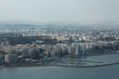 Larnaka şehir uçaktan.