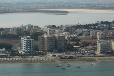 Larnaka şehir uçaktan.