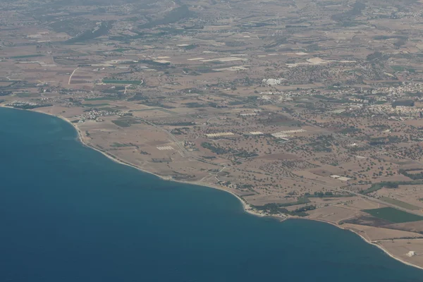 Погляд з аероплана. Острів Кіпр. — стокове фото