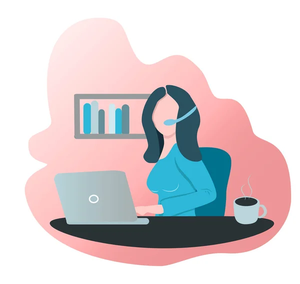  Kafasında mikrofon olan bir kızın çizdiği çizim evde dizüstü bilgisayarın arkasında çalışıyor. Evdeki çağrı merkezi operatörü. Web siteleri ve uygulamalar için modaya uygun düz illüstrasyon