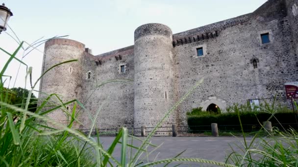 カターニア イタリア ウルシーノ城の眺め — ストック動画