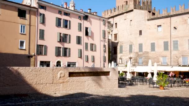 意大利Mantua Sordello广场考古区的入口 — 图库视频影像