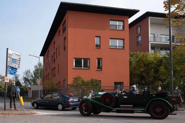 Piacenza, İtalya, 1000 Miglia tarihi yarış arabası, Bentley 1928