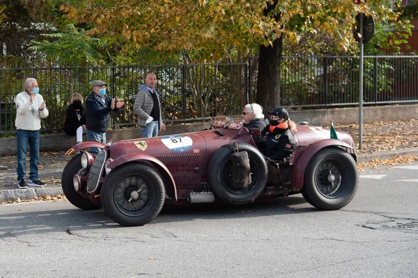 Piacenza, İtalya, 1000 Miglia tarihi yarış arabası, Alfa Romeo 8C Botticella 1936