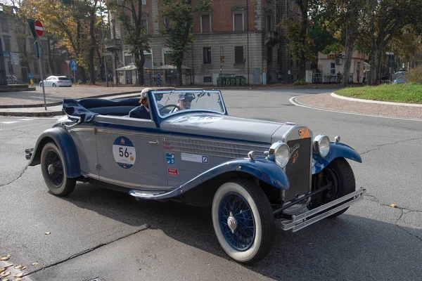 Piacenza Italia 1000 Miglia Coche Carreras Histórico Lancia Dilambda 1930 — Foto de Stock