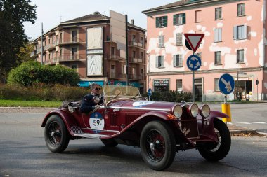 Piacenza, İtalya, 1000 Miglia tarihi yarış arabası, Alfa Romeo 6C Zagato 1931