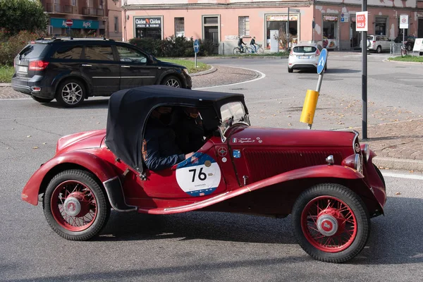 Пьяцца Италия 1000 Летний Исторический Гоночный Автомобиль Lancia Augusta 1934 — стоковое фото