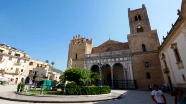 Monreale, İtalya, Guglielmo Meydanı manzarası