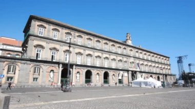 Napoli, İtalya, kraliyet sarayı