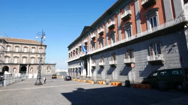 Neapel Italien Die Hauptfassade Des Königlichen Palastes — Stockvideo