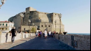 Napoli, İtalya, Yumurta Kalesi manzarası