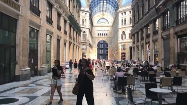 Nápoles Italia Caminando Dentro Galería Compras Umberto — Vídeos de Stock