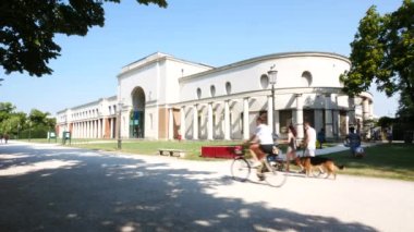 Parma, İtalya, Ducal Park 'ın içindeki tiyatro.