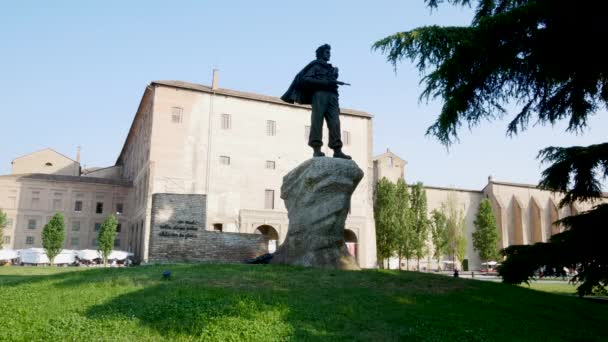 Πάρμα Ιταλία Μνημείο Των Παρτιζάνων — Αρχείο Βίντεο