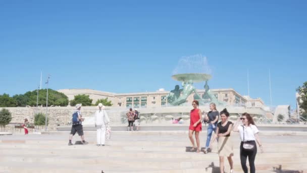 Valletta Malta Triton Brunnen — Stockvideo