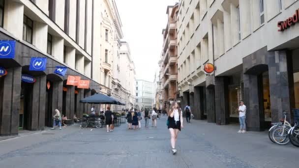 拉脱维亚里加 Kalku街视图 — 图库视频影像