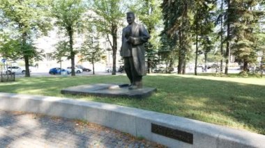 Riga, Letonya, Karl Ulmanis Anıtı