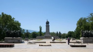 Sofya, Bulgaristan ve Princely Garden 'daki Sovyet askeri anıtı