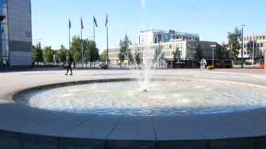 Vilnius, Litvanya, Europa Meydanı 'ndaki çeşme.