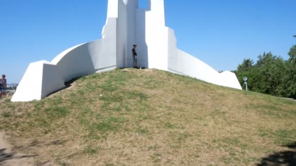 Vilnius Litauen Lutning Upp Tre Korsen Kalnai Park — Stockvideo