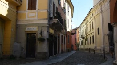 Cremona, İtalya, bir lavman mağazası manzarası