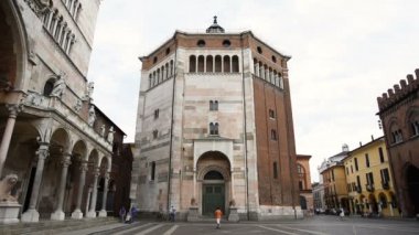 Cremona, İtalya, Baptistery