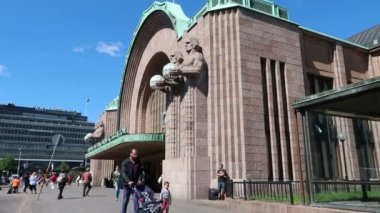 Helsinki, Finlandiya, Helsingin tren istasyonu manzarası
