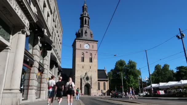 Осло Норвегия Oslo Cathedral Stortovet Street — стоковое видео