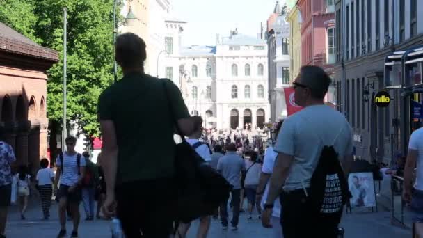 Oslo Norvège Gens Dans Karl Johans Shopping Street — Video