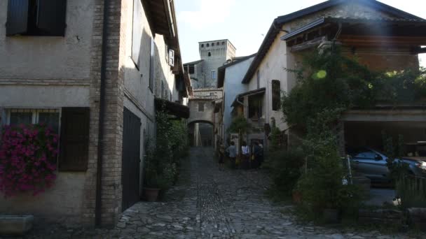 Castelo Torrechiara Itália Aldeia Dentro Fortaleza — Vídeo de Stock