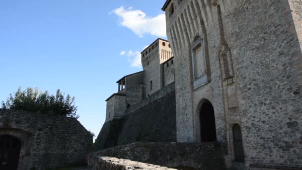 Zamek Torrechiara Włochy Szczegóły Fasady — Wideo stockowe