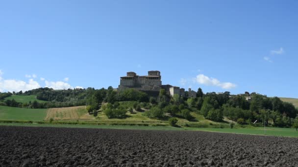 Torrechiara Kastély Olaszország Kilátás Utcáról — Stock videók