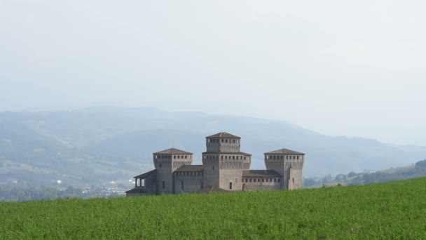 Zámek Torrechiara Itálie Pohled Severní Křídlo — Stock video