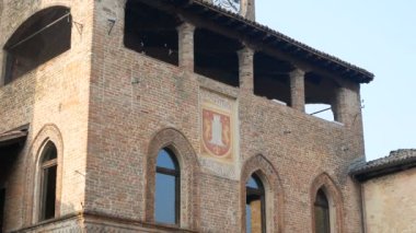 Castell 'Arquato, İtalya, köyün şehir arması.