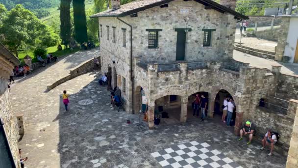 Votigno Canossa Italia Pemandangan Dari Atas Alun Alun Utama — Stok Video