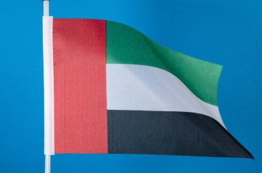 Dünyanın bayrakları, Birleşik Arap Emirlikleri bayrağı mavi ekranda