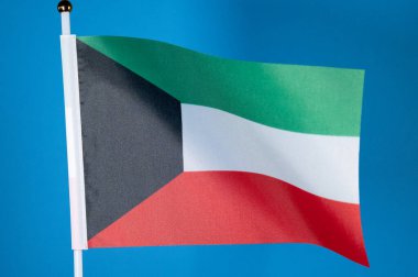 Dünyanın bayrakları, mavi ekranda Kuveyt bayrağı