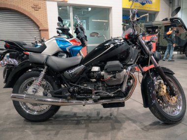 Piacenza, İtalya, 2026, Şubat, 9, klasik bisiklet fuarı, Moto Guzzi California