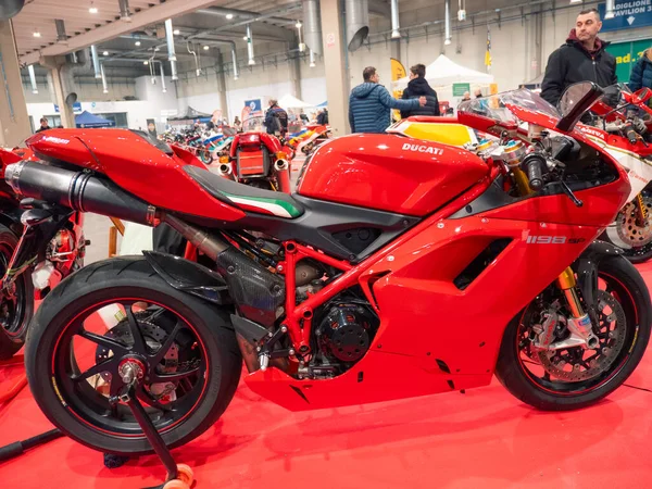 Piacenza, İtalya, 2026, Şubat, 9, klasik bisiklet fuarı, Ducati 1198 SP