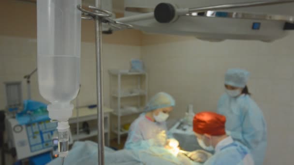 Chirurgiens opérés équipe de patients — Video