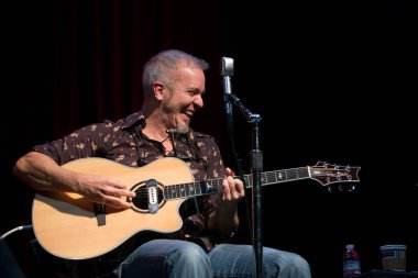 San Francisco, CA / USA - 11 / 16 / 14: JJ Grey The Fillmore 'da Southern Soul Assembly ile performans sergiliyor. JJ Grey & Mofro 'nun kurucu üyesidir. Jacksonville, Florida 'lı Amerikalı bir soul-rock grubu..