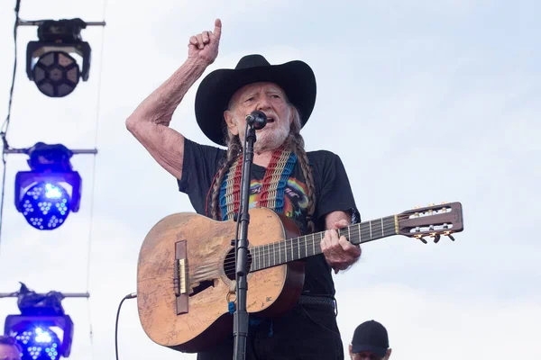 Willie nelson Stock Photos, Royalty Free Willie nelson Images
