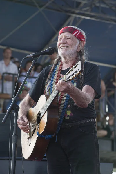 Arrington Usa 2014 Willie Nelson Actúa Lockn Festival Arrington Fotos De Stock Sin Royalties Gratis